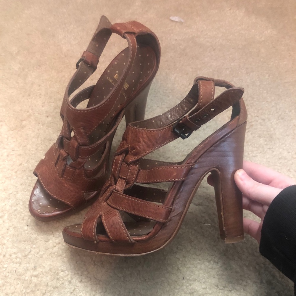 Moschino high heels size 7